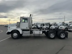 2020 Western Star 4900SA | Thumbnail Photo 8 of 18