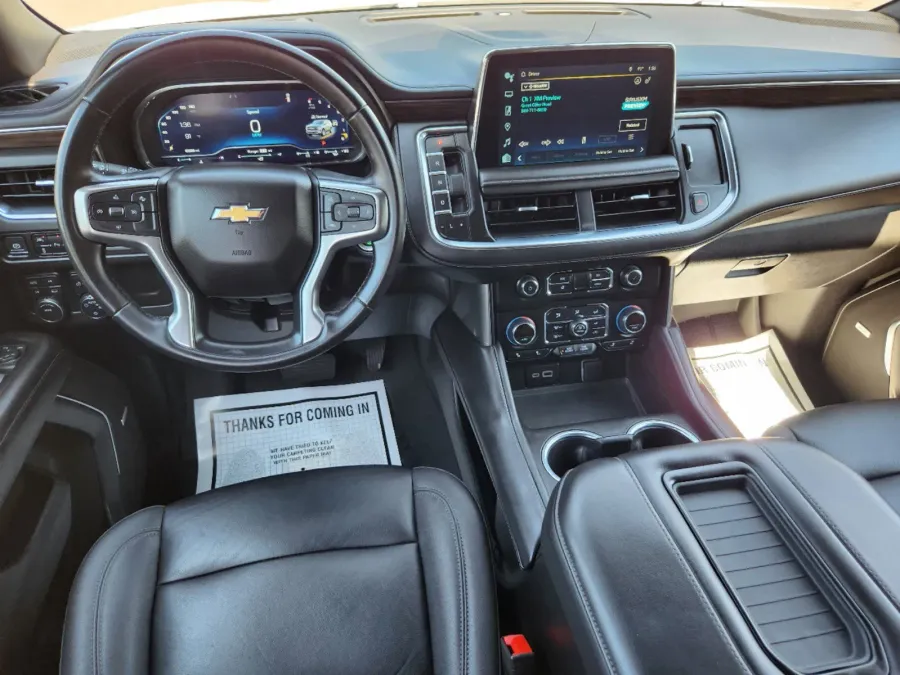 2023 Chevrolet Suburban LT | Photo 12 of 29