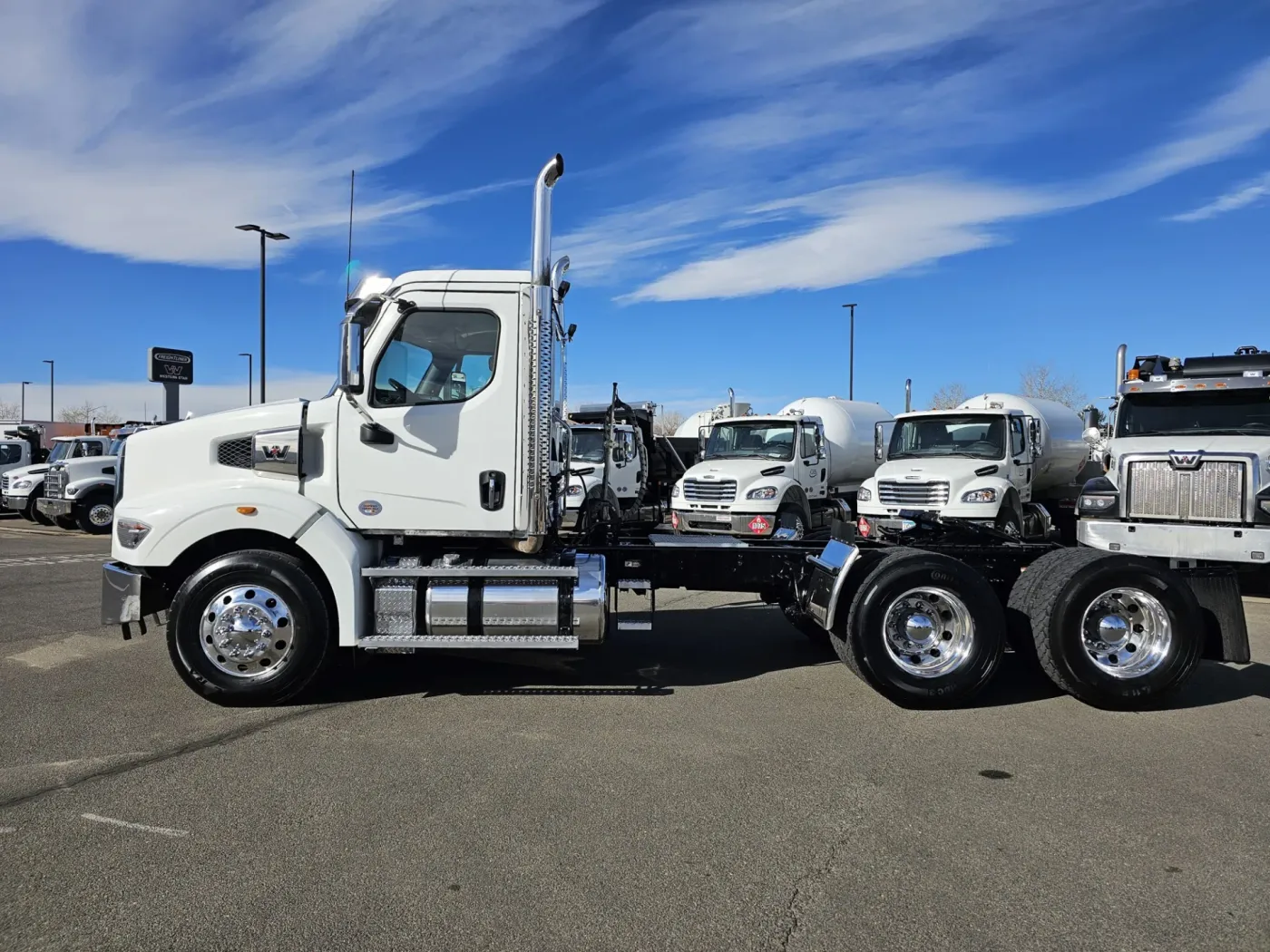 2022 Western Star 49X | Photo 4 of 18