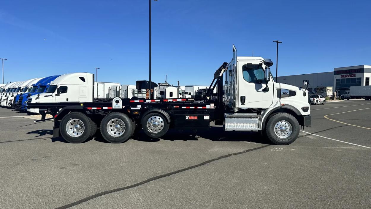 2024 Western Star 47X | Photo 4 of 16