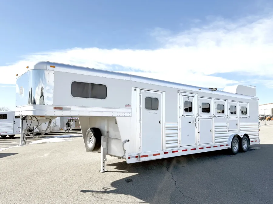 2016 Platinum Coach 5HGN | Photo 18 of 18