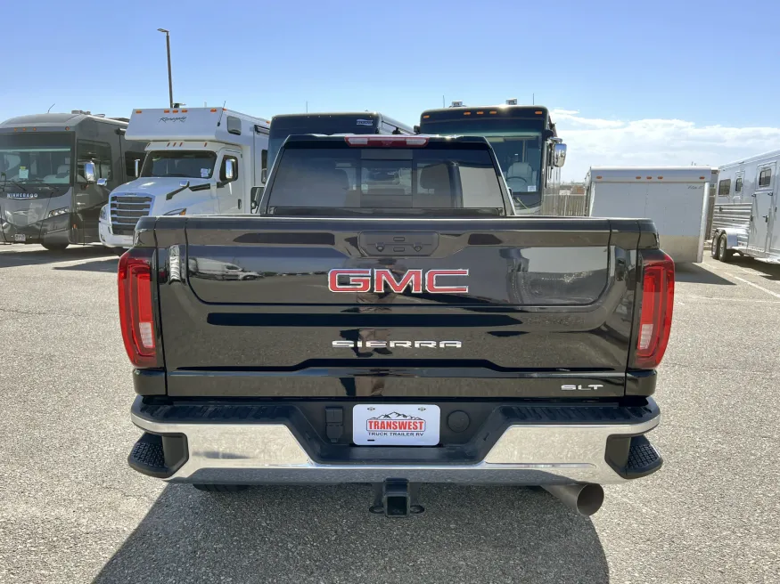 2023 GMC 2500 | Photo 12 of 20