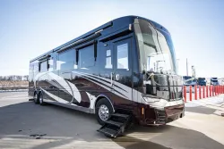 2021 Newmar King Aire 4531 | Thumbnail Photo 6 of 19