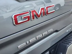 2025 GMC Sierra 1500 SLT | Thumbnail Photo 14 of 32