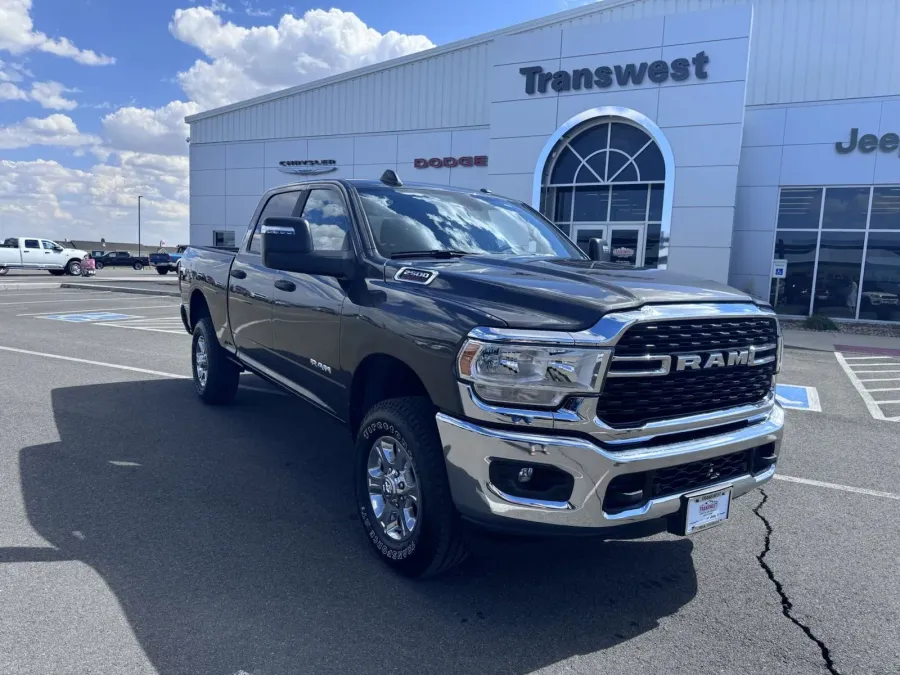 2024 RAM 2500 Big Horn | Photo 1 of 12