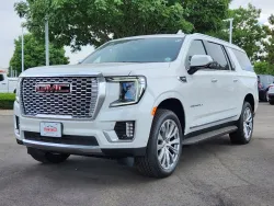 2024 GMC Yukon XL Denali | Thumbnail Photo 3 of 26