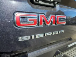 2025 GMC Sierra 1500 Elevation | Thumbnail Photo 13 of 31