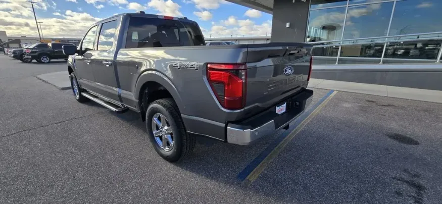 2024 Ford F-150 | Photo 14 of 37