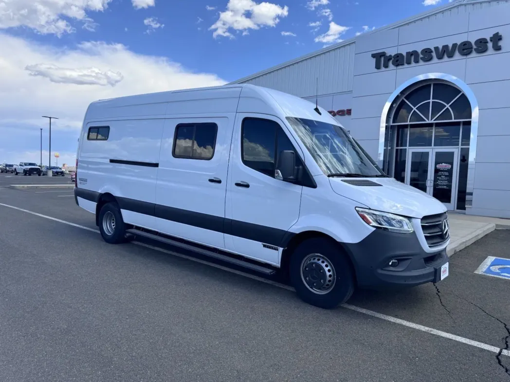 2023 Mercedes Benz Winabego Adventure Wagon 