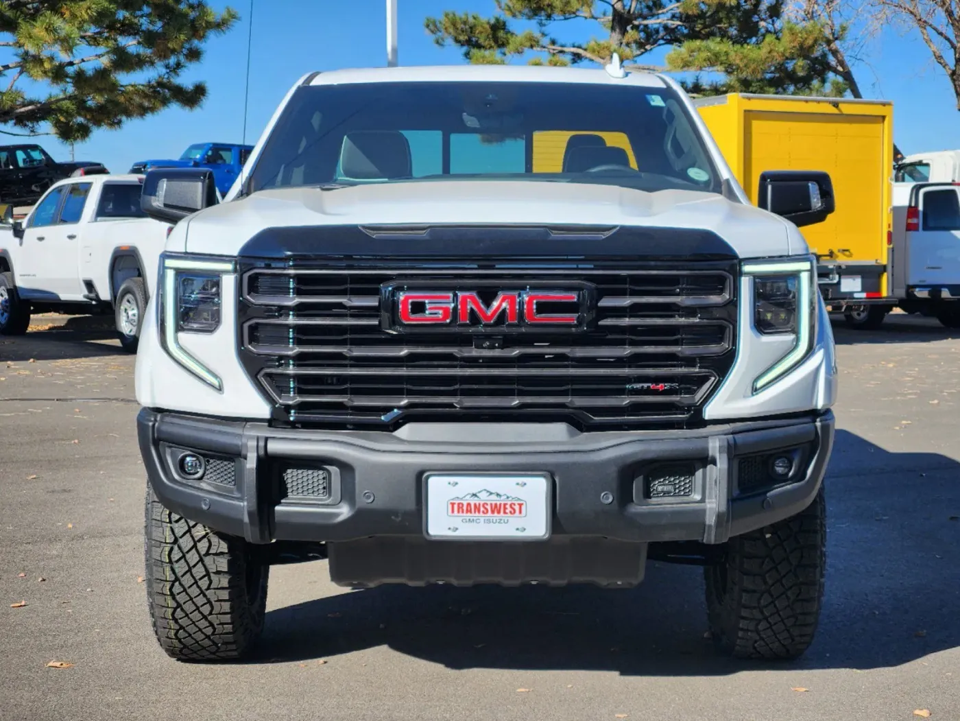 2025 GMC Sierra 1500 AT4X | Photo 3 of 25