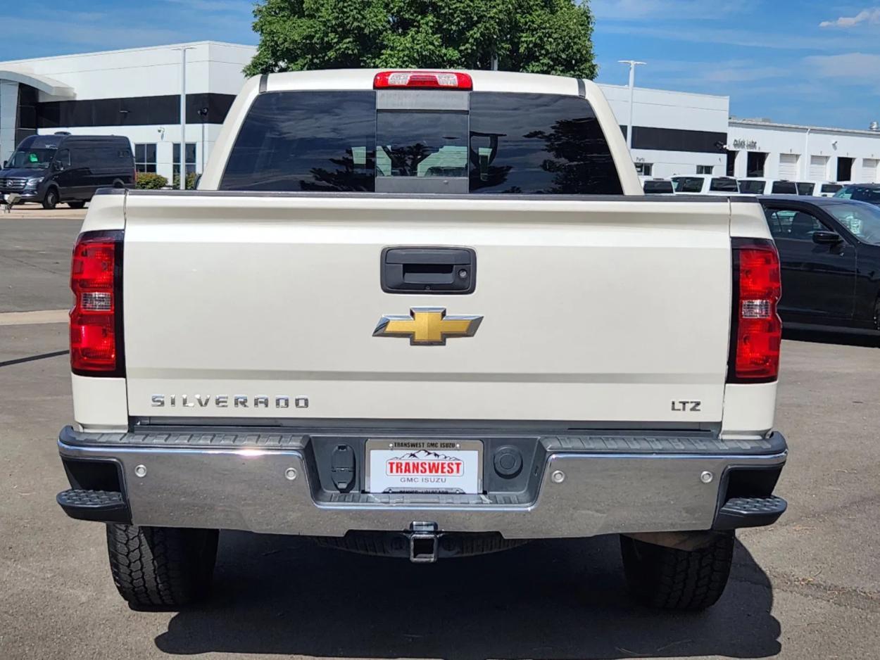 2015 Chevrolet Silverado 1500 LTZ | Photo 12 of 28