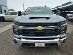 2025 Chevrolet Silverado 3500HD LT | Thumbnail Photo 8 of 17