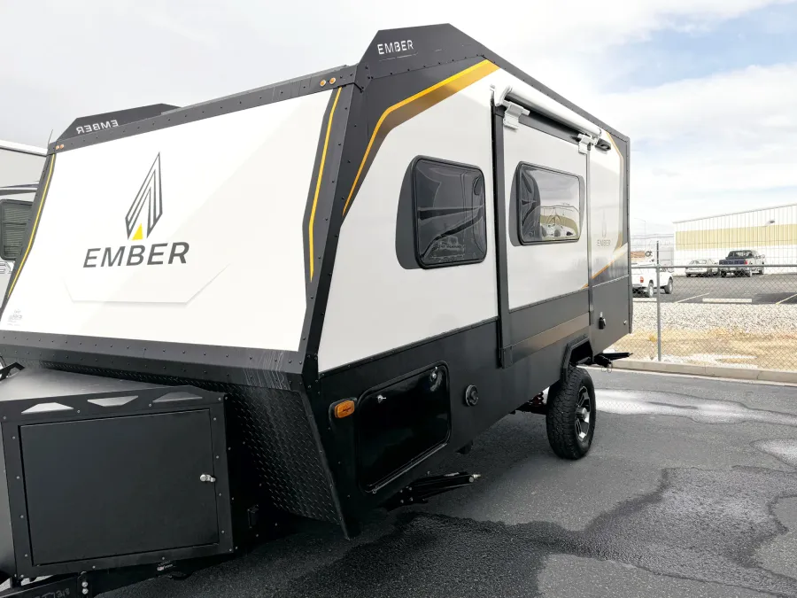 2022 Ember RV Ember FB171 | Photo 9 of 10