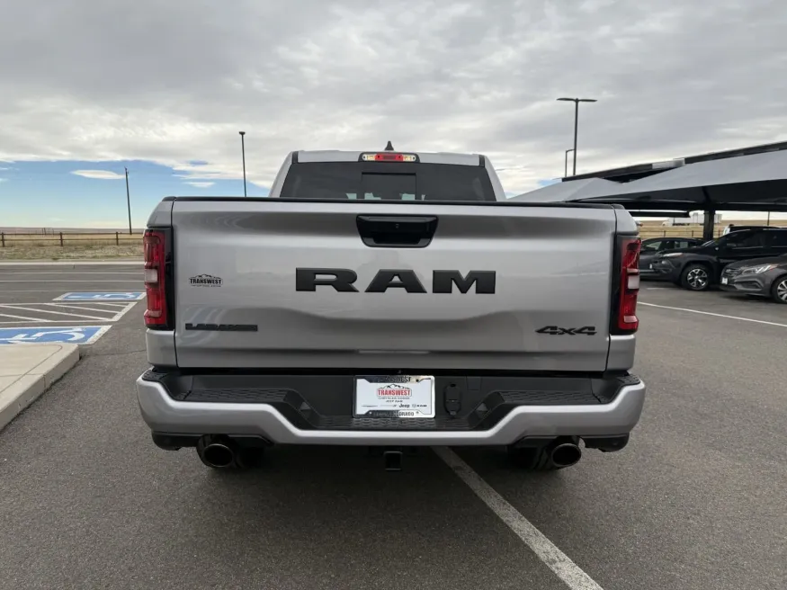 2025 RAM 1500 Laramie | Photo 6 of 15