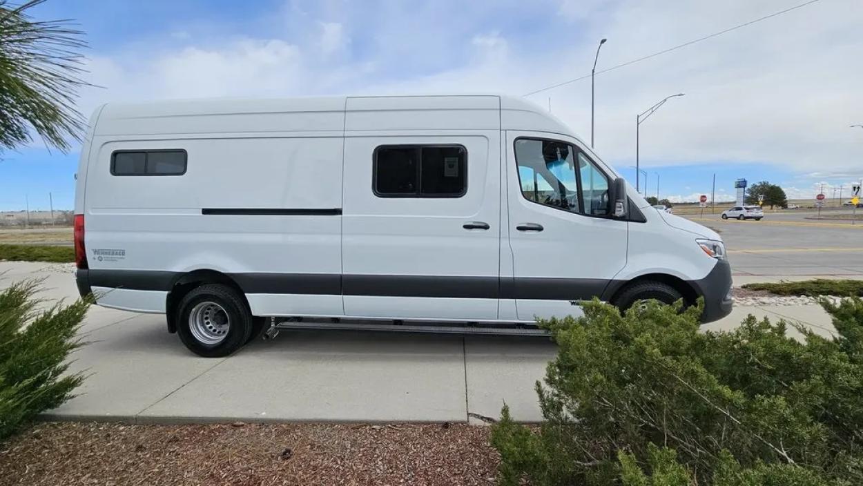 2022 Mercedes Benz Sprinter 3500XD | Photo 4 of 40