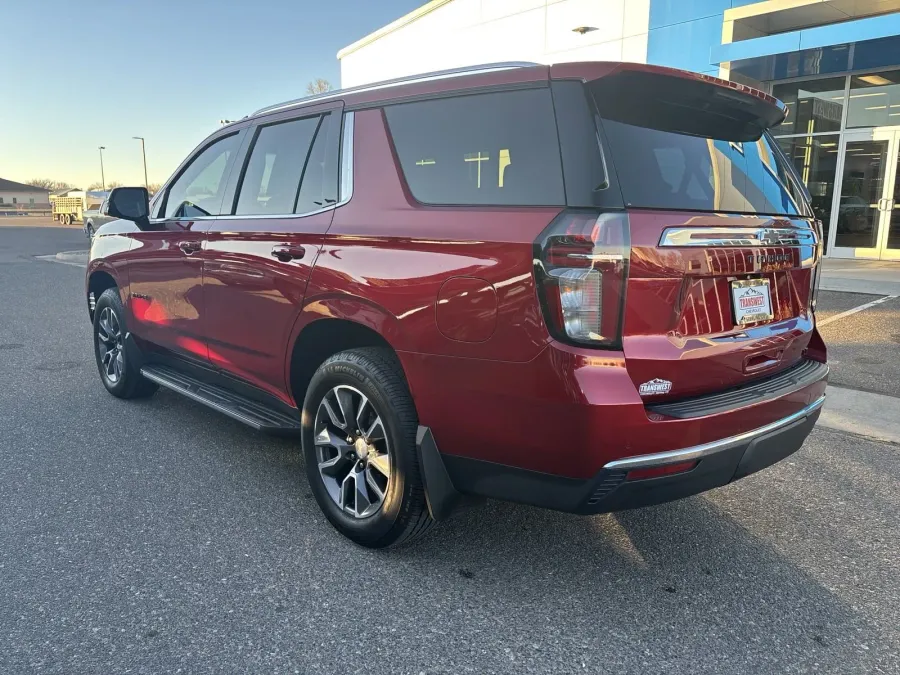 2022 Chevrolet Tahoe LT | Photo 2 of 25