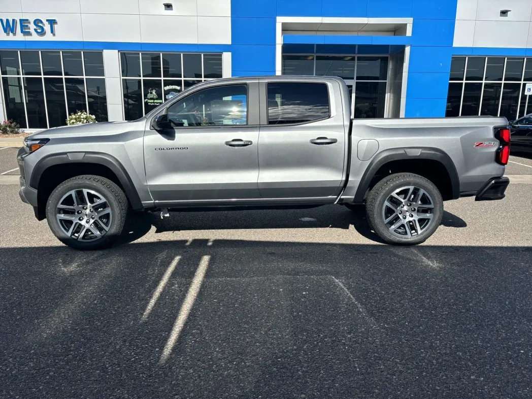 2024 Chevrolet Colorado 4WD Z71 