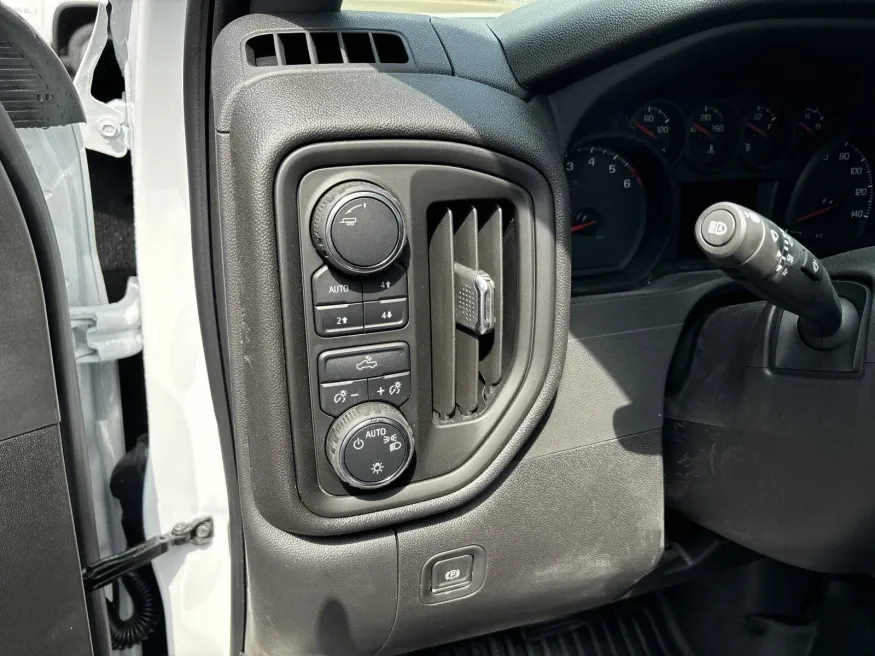 2024 Chevrolet Silverado 1500 Work Truck | Photo 11 of 18