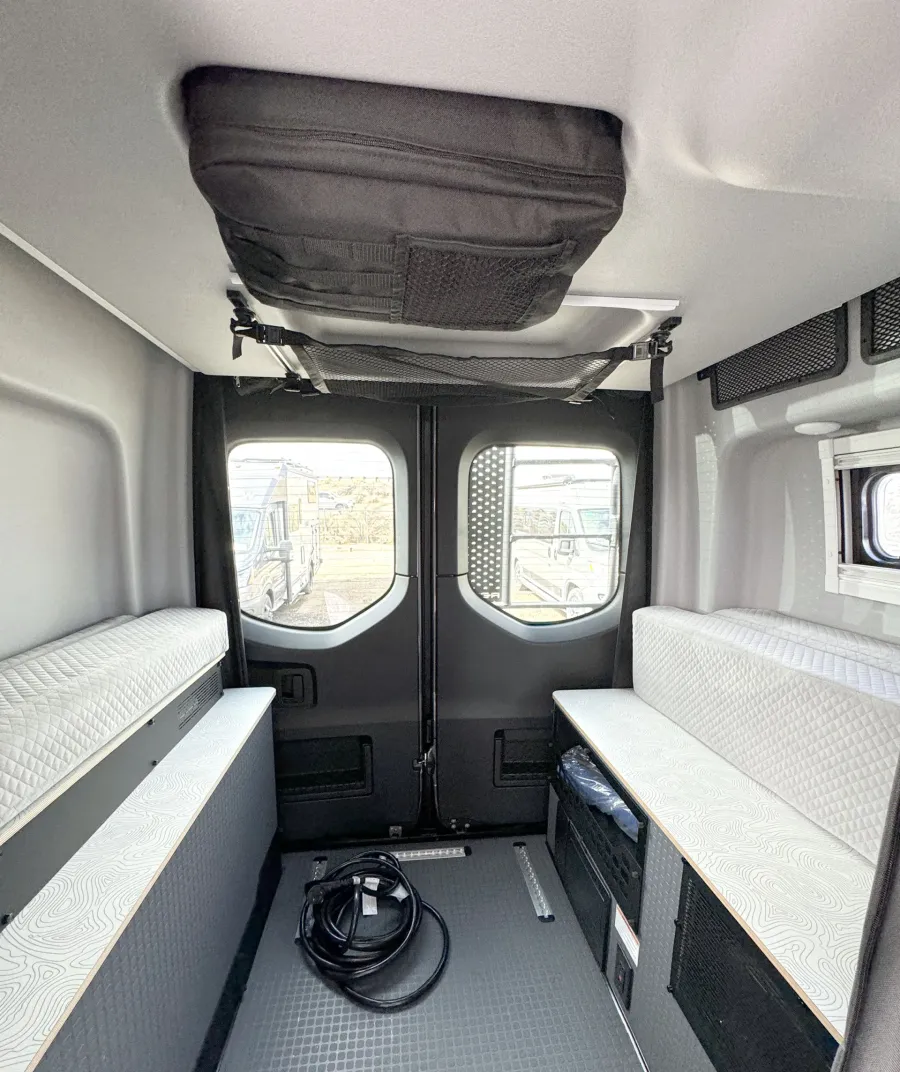 2025 Winnebago Revel 44E | Photo 11 of 15