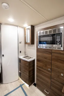 2024 Winnebago Navion 24 J | Thumbnail Photo 9 of 10