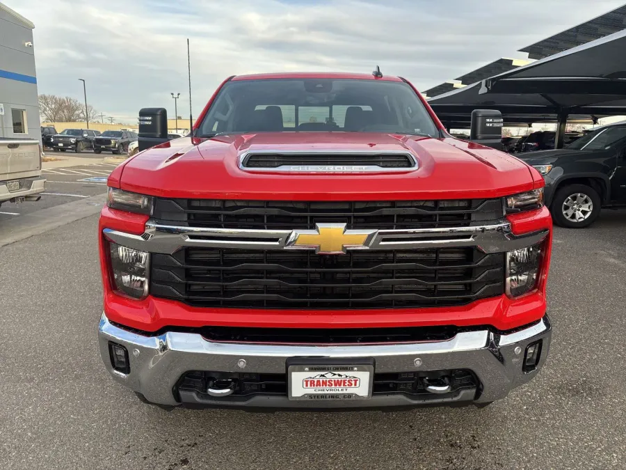 2025 Chevrolet Silverado 2500HD LT | Photo 7 of 19