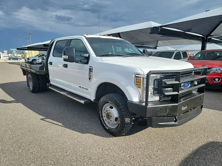 2019 Ford Super Duty F-350 DRW | Photo 6 of 16