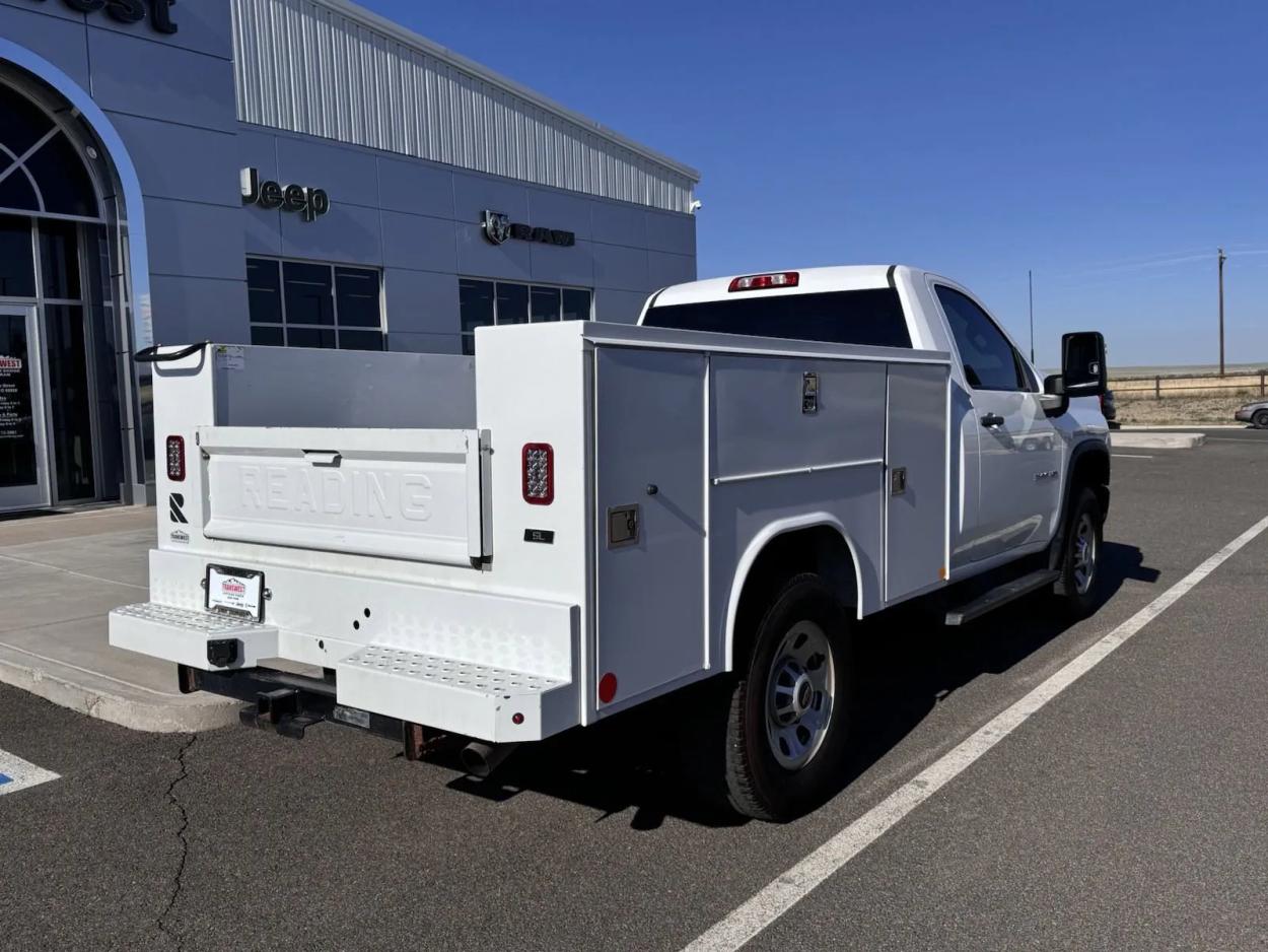 2022 Chevrolet Silverado 3500HD Work Truck | Photo 7 of 15