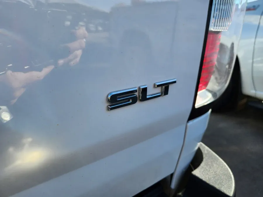 2019 GMC Canyon 4WD SLT | Photo 12 of 30