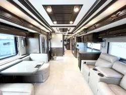 2023 Newmar Supreme Aire 4509 | Thumbnail Photo 4 of 37