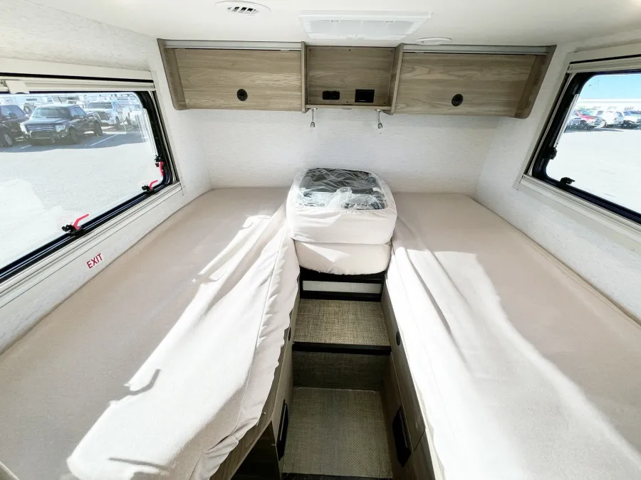 2025 Winnebago EKKO 22A | Photo 11 of 21