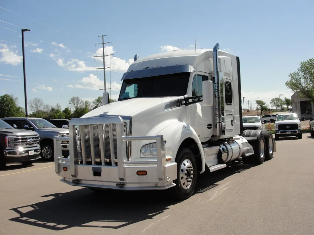 2017 Kenworth T880