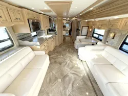 2016 Newmar Dutch Star 3736 | Thumbnail Photo 4 of 28