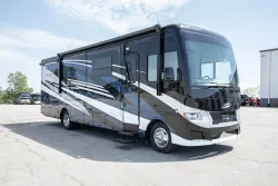 2024 Newmar Bay Star Sport 3225 | Thumbnail Photo 6 of 18