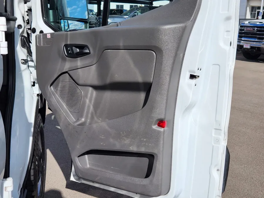 2020 Ford Transit T250 | Photo 15 of 28