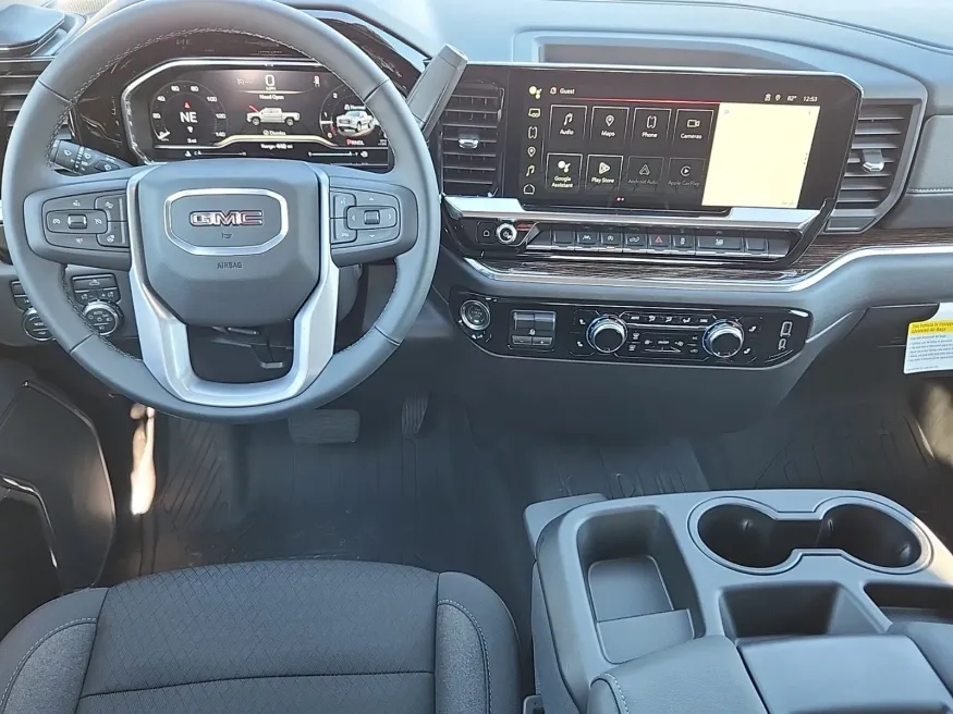 2025 GMC Sierra 1500 Elevation | Photo 10 of 25