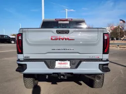 2025 GMC Sierra 2500HD AT4 | Thumbnail Photo 13 of 32