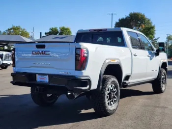 2025 GMC Sierra 2500HD AT4X