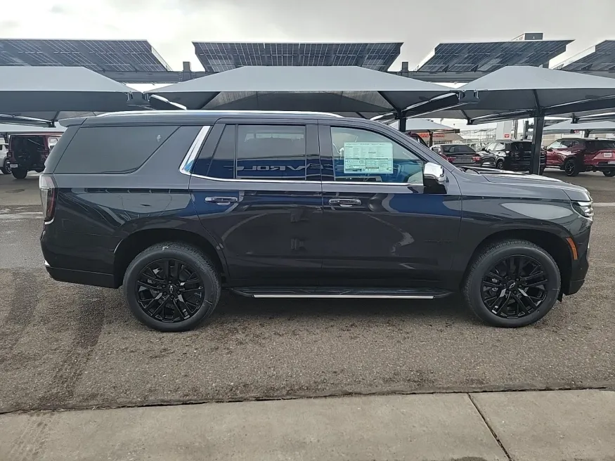 2025 Chevrolet Tahoe Premier | Photo 7 of 21