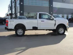 2024 Ford F-250 | Thumbnail Photo 6 of 11