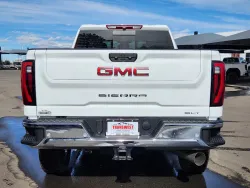 2025 GMC Sierra 2500HD SLT | Thumbnail Photo 13 of 32