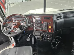 2022 Western Star 4900FA | Thumbnail Photo 19 of 34