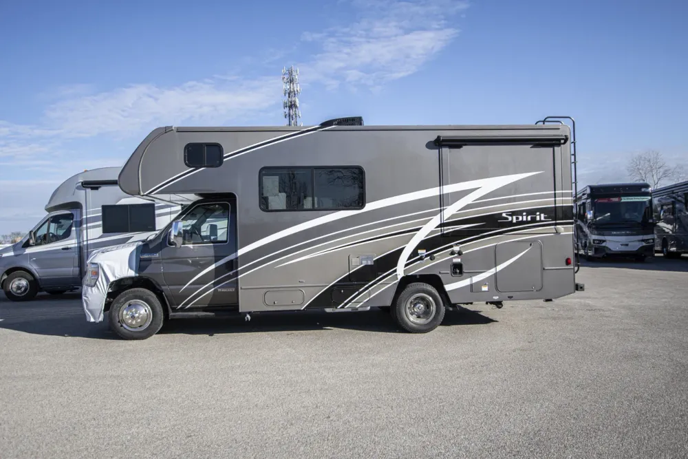 2025 Winnebago Spirit 22 M