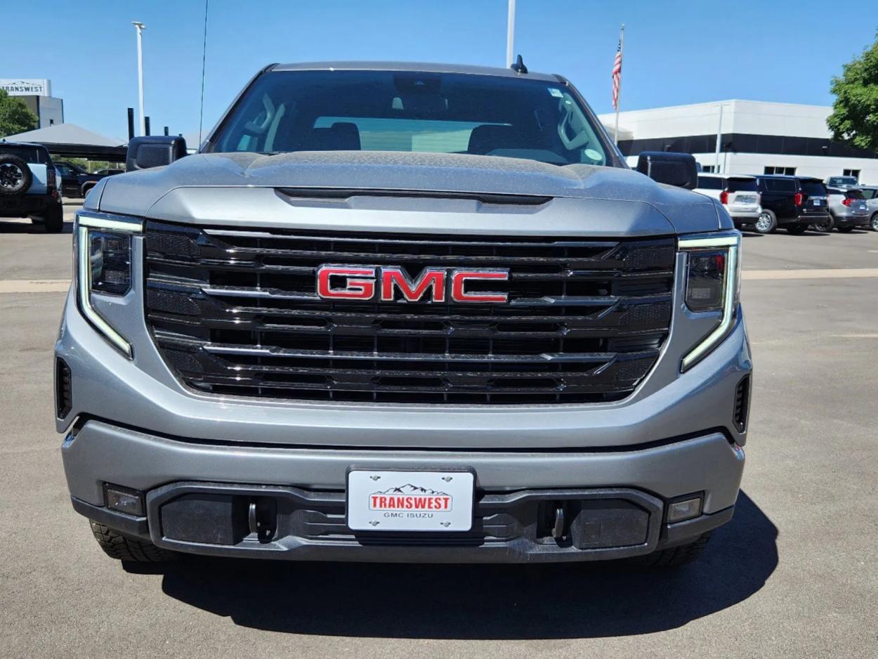 2024 GMC Sierra 1500 Elevation | Photo 4 of 27