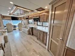 2023 Newmar Ventana 4037 | Thumbnail Photo 8 of 35