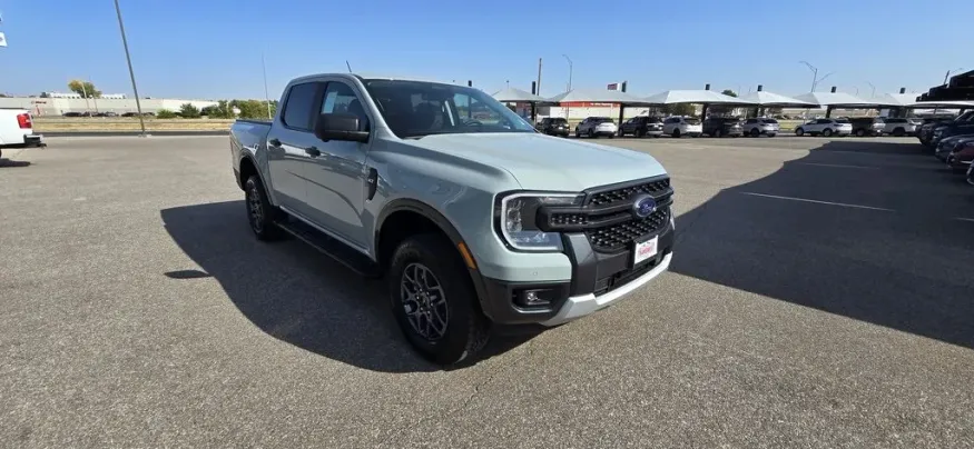 2024 Ford Ranger | Photo 5 of 32