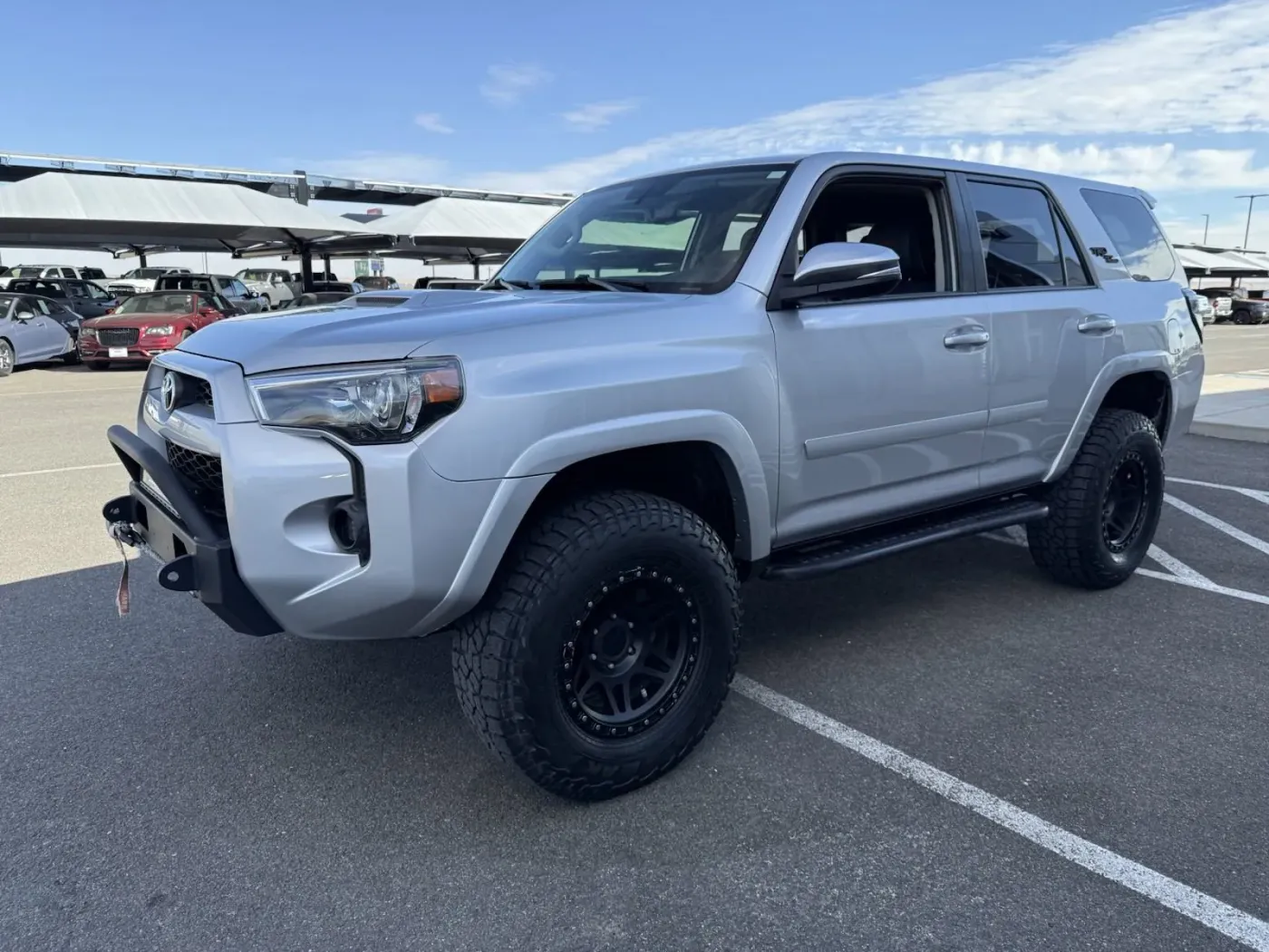 2019 Toyota 4Runner | Photo 4 of 17