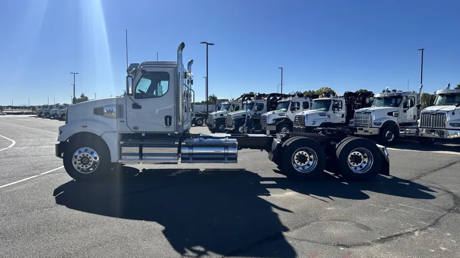 2025 Western Star 49X | Photo 8 of 14