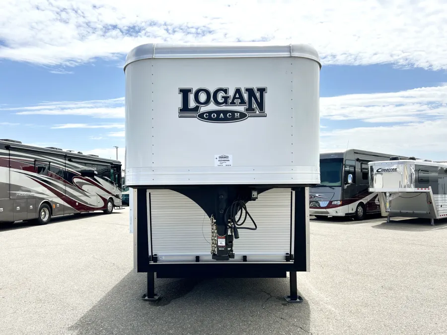 2022 Logan Coach Ultimate Sports Hauler | Photo 24 of 25