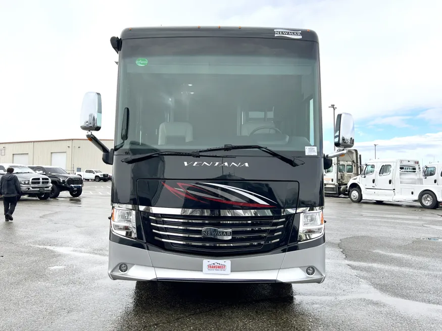 2019 Newmar Ventana 3709 | Photo 25 of 31