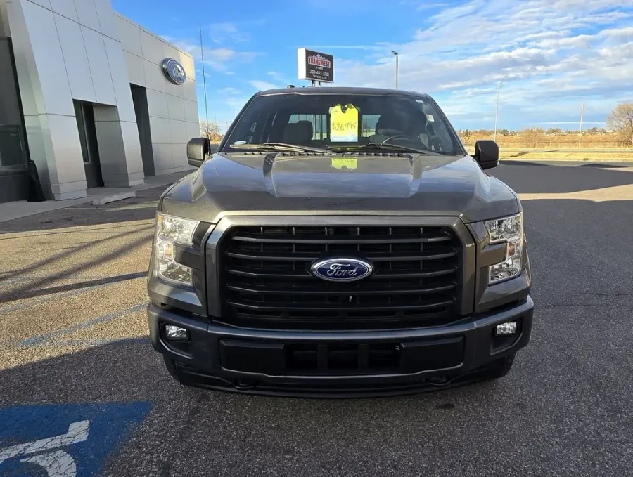 2017 Ford F-150 | Photo 2 of 28